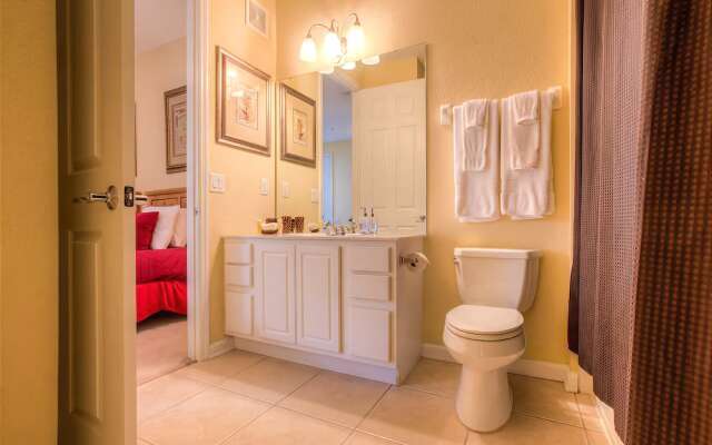 4816 Cayview Avenue #102