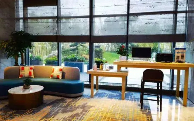 Changsha Yannian Yanghu Park Hotel