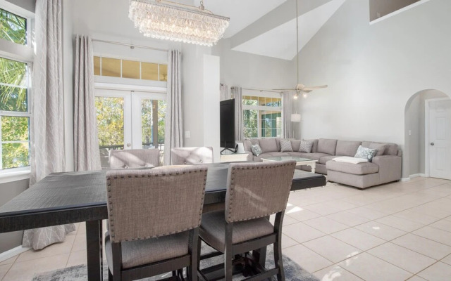 Tivoli 5249 (G) - 3BR 3BA+loft - (9)