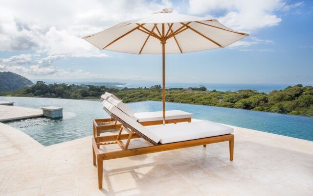 Hotel Three Sixty - Adults Only