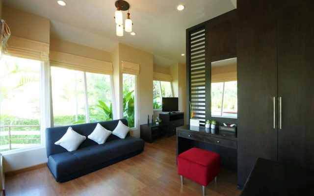 Palm Paradise Resort