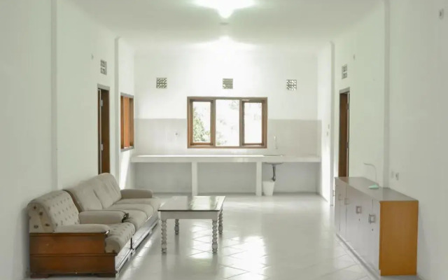 Bumi Ciboled By RedDoorz