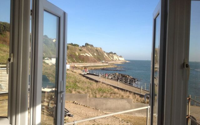 Ventnor Holiday Villas