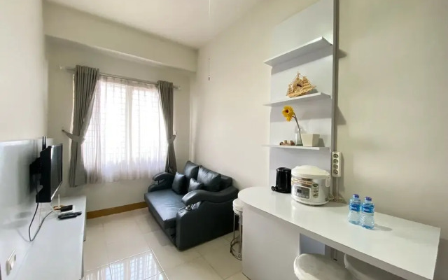 Cozy 2Br At Pinewood Apartment Jatinangor