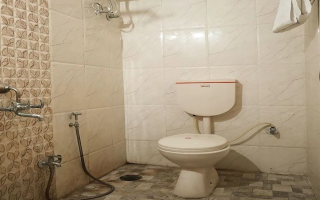 Hotel Krishna Palace By OYO Rooms