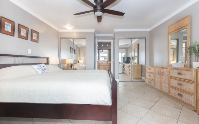Kahana Sunset D10 2 Bedroom Condo by Redawning