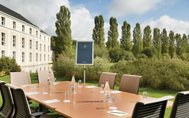 Mercure Chantilly Resort & Conventions