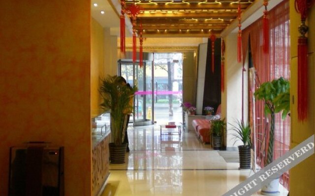 Clivia Miniata Hotel