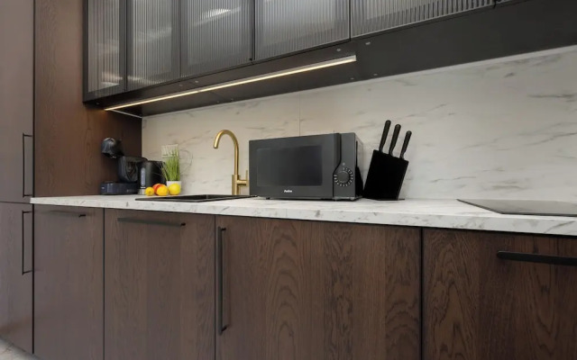 Elegant Studio for 2 by Renters