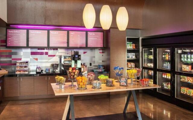 Aloft Dallas Arlington Entertainment District