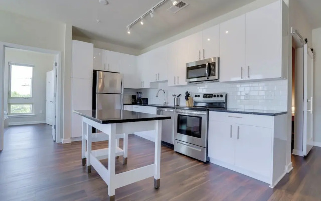 Spacious Apartment in Alexandria