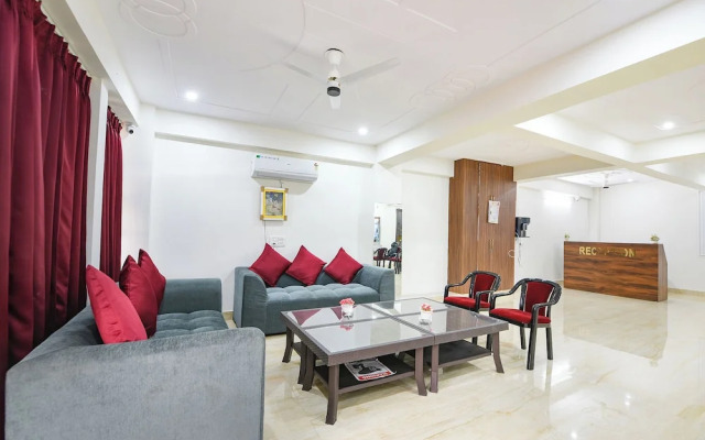 Fabhotel Trident