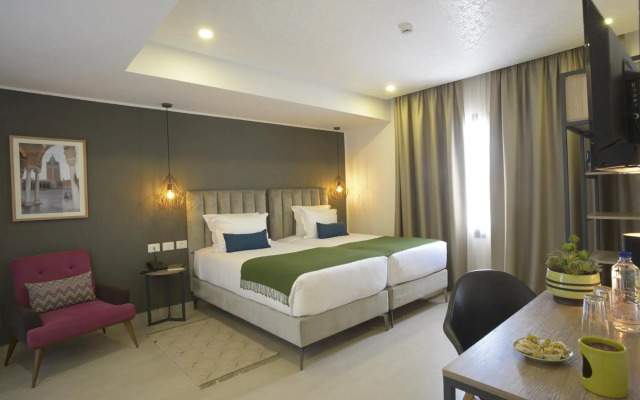 Maia Hotel Suites