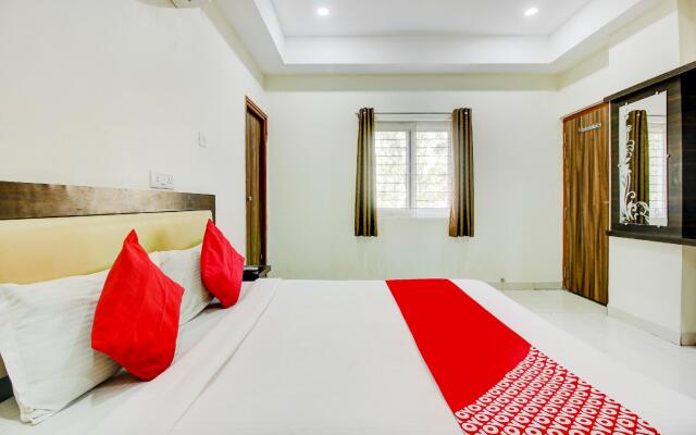 OYO 70857 Dream Suites