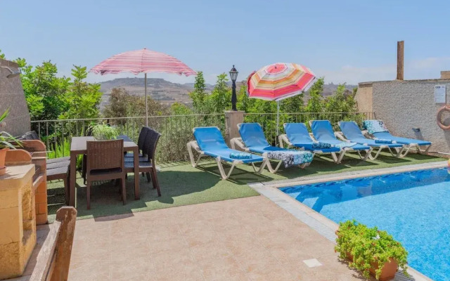 Ta Danjela 4 Bedroom Villa With Private Pool