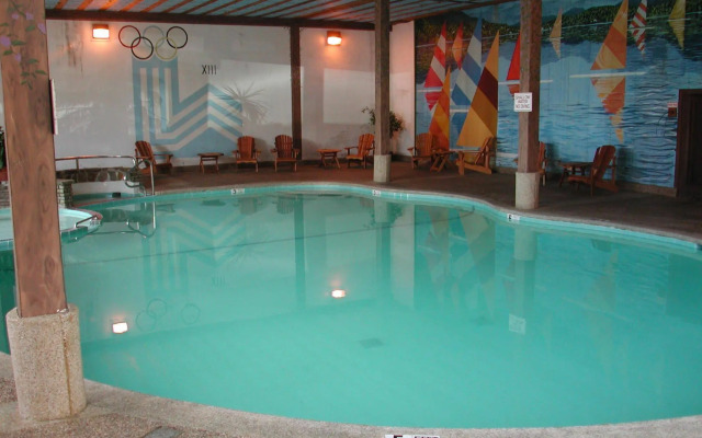 Golden Arrow Lakeside Resort