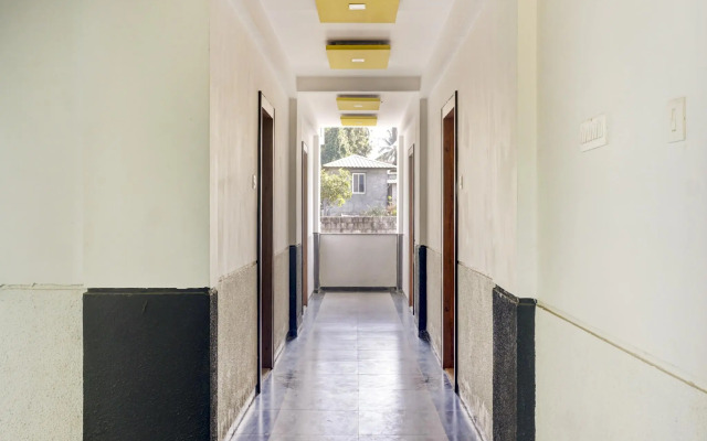 SPOT ON 77586 Royal Inn Lodging