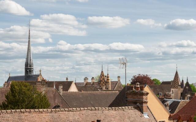 Abbaye De Maizieres