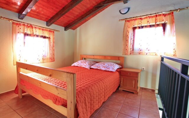 Stone House Oreb's Cottage