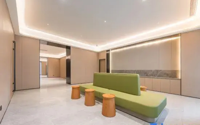 JI Hotel (Shanghai Pudong Waigaoqiao Wuzhou Avenue)