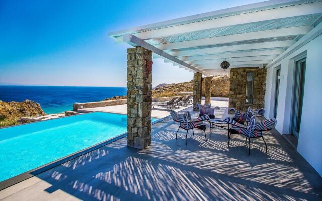 Artemis 7BD Minimal Villa Private Pool Jacuzzi