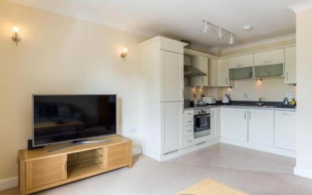 Millwalk Apartment