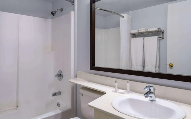 Travelodge Suites by Wyndham Saint John