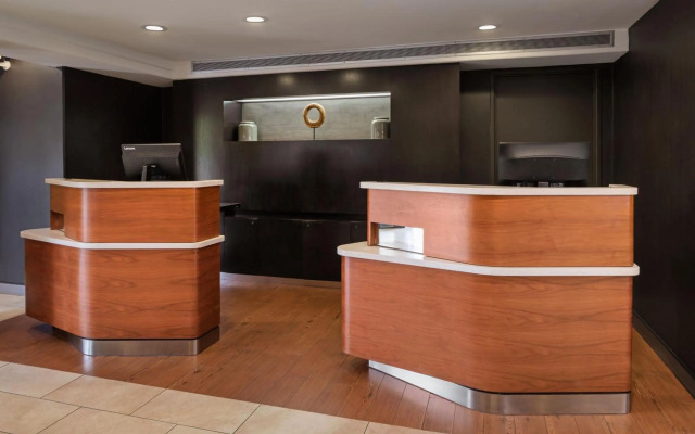 Courtyard by Marriott San Diego Del Mar/Solana Beach