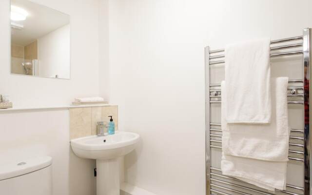 Dartford Serviced Apartment