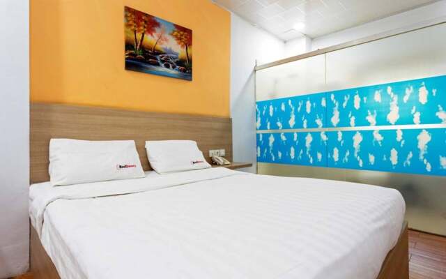 RedDoorz near Citraland Mall