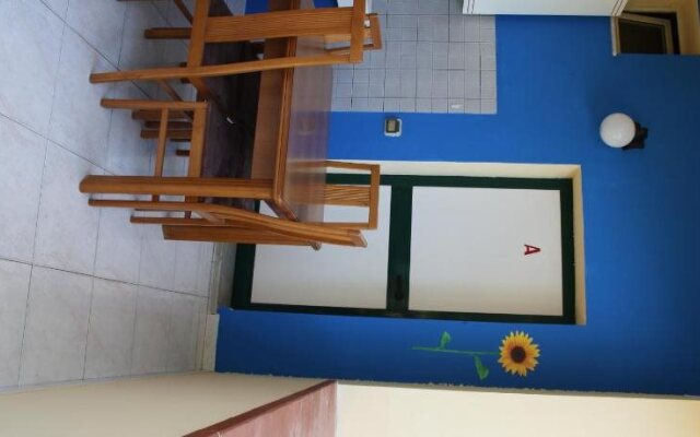 Camere & Casa Vacanze Lo Scoglio