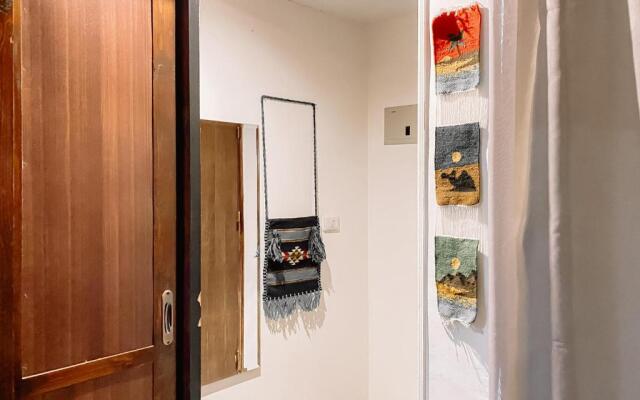 Atlantis Pyramids Inn