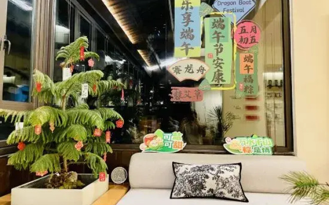 West Lake 52 Homestay (West Lake Lingyin Branch)