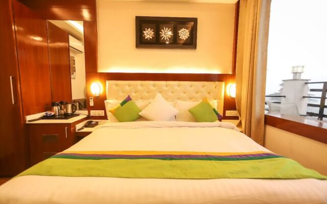 Lavish Inn
