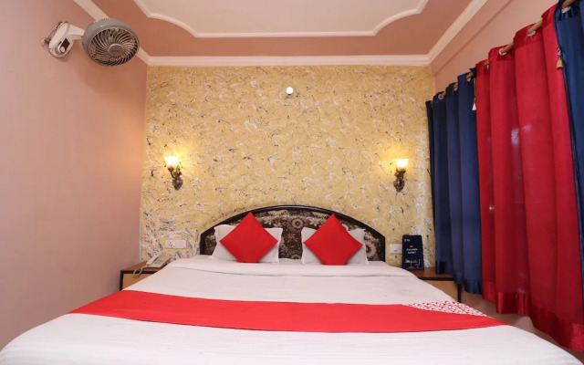 OYO 24124 Hotel Camel View
