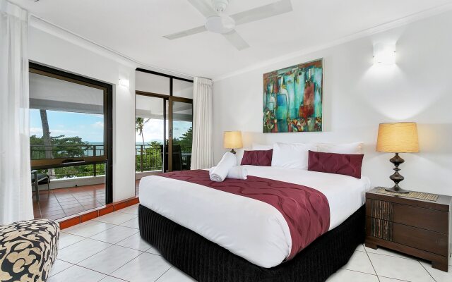 Roydon Beachfront Apartments