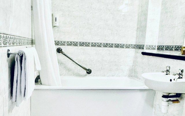 Carrington House Hotel