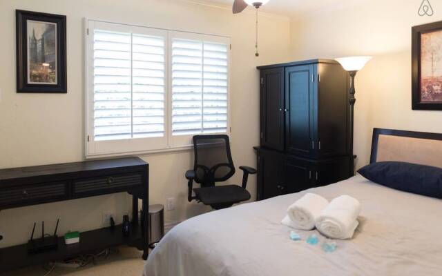 Luxurious 4BR 9m to Las Vegas Strip