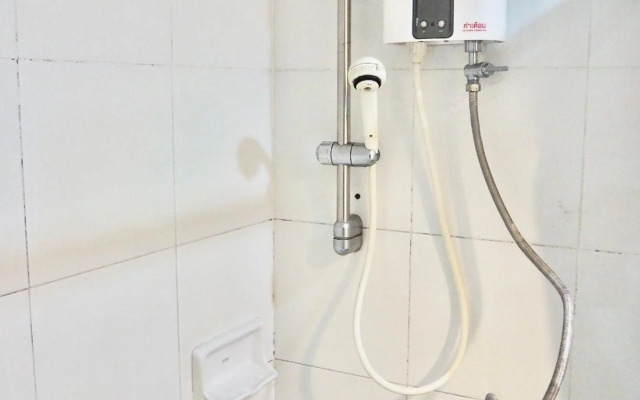 Orm Thong Apartment - SHA Plus