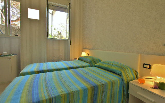 Baia Azzurra Hotel