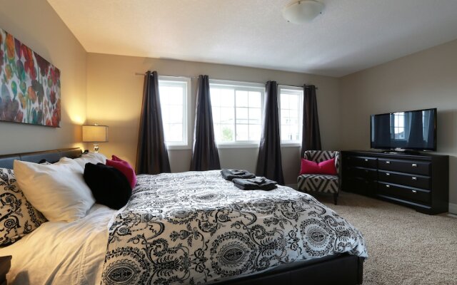 Boardwalk Homes - Executive Townhomes