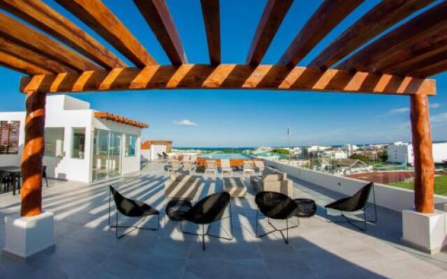 Trendy 2BR condo centermost by Happy Address