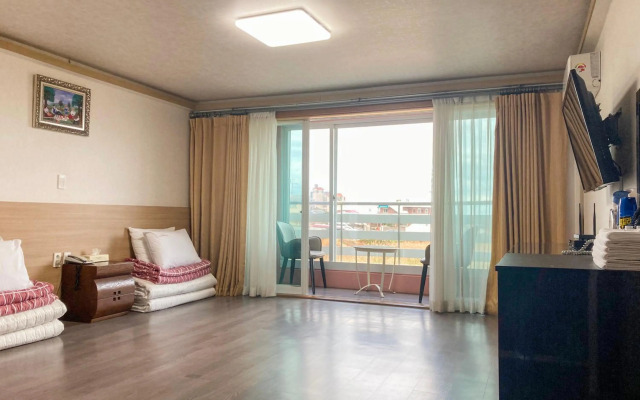 Ocean Family HOTEL