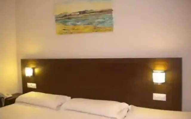 Hostal Al-Andalus