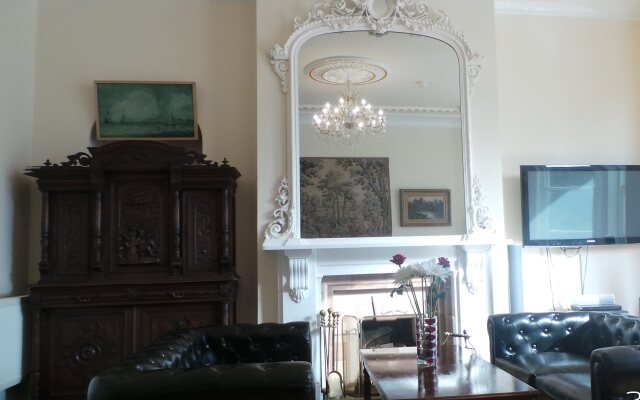 Vernon Guest House
