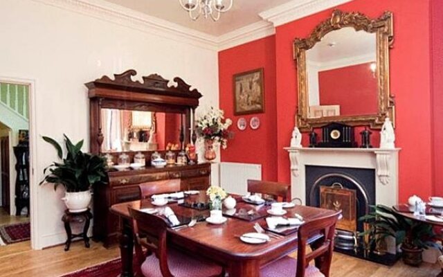 Ellingham House