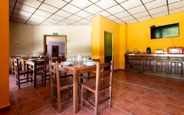 Albergue Los Avellanos - Hostel