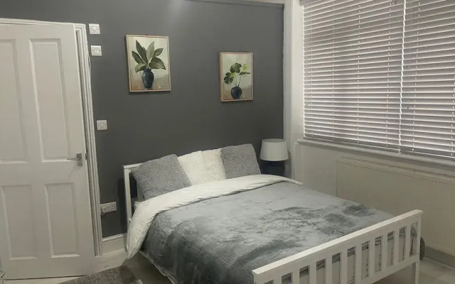 Bed & Breakfast - 2 Double Rooms With Ensuites