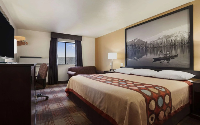 Super 8 by Wyndham Idaho Falls