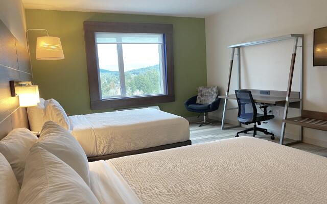 Holiday Inn Express & Suites Victoria - Colwood by IHG